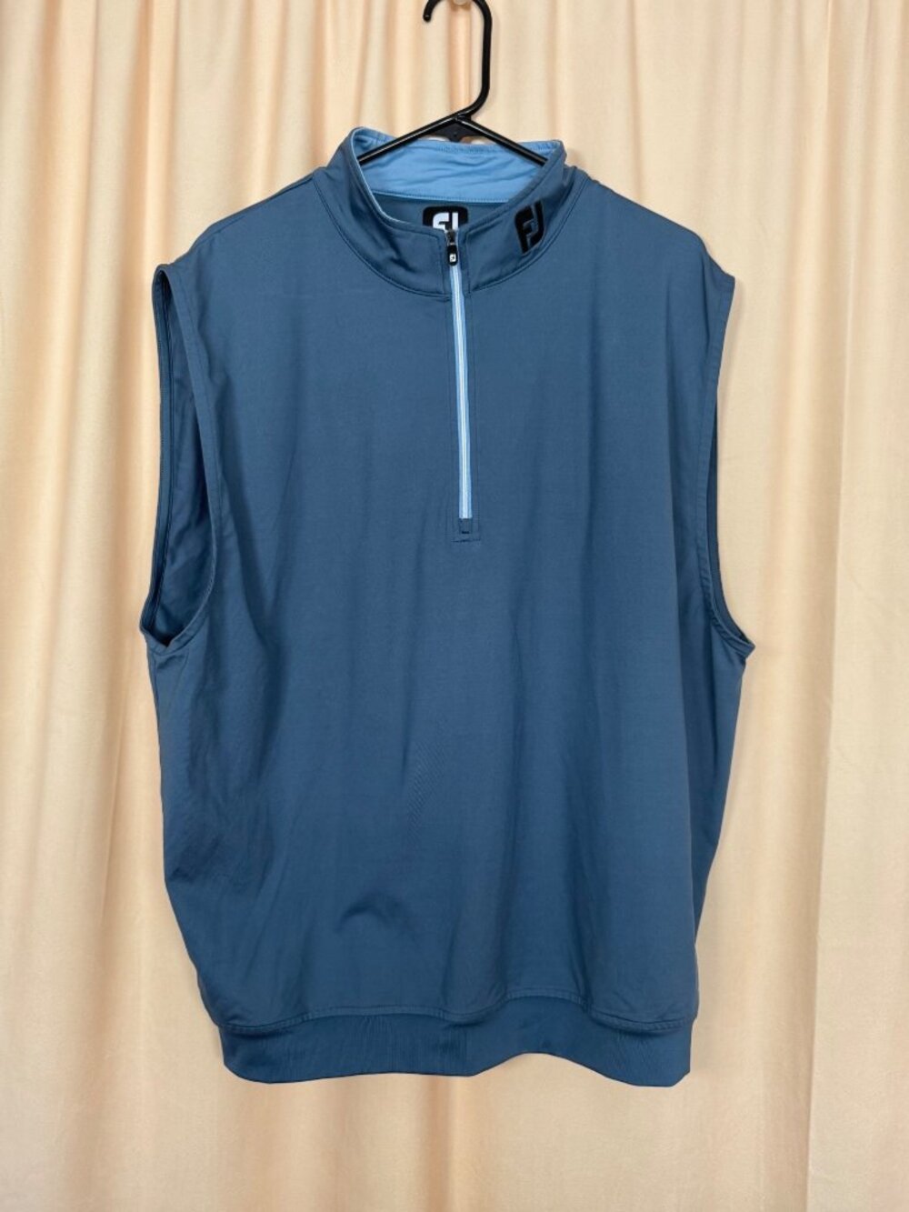 FootJoy XL Light Blue Sleeveless Pullover Golf Vest Half-Zip Athleisure Preppy